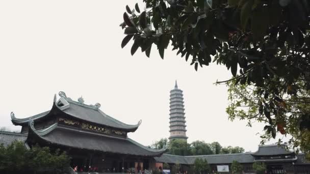 Buddista Pagoda Bai Dinh Tempio, Vietnam — Video Stock