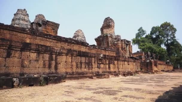 Siem Reap, Kambodża. Ruiny opuszczonej świątyni - Angkor Wat 4k — Wideo stockowe