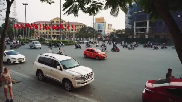 Congested Road In Hue, Busy Rush Hour, Infraestructura, Transporte, Vietnam — Vídeos de Stock