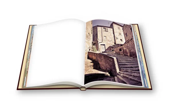 Визуализация Открытой Фотокниги Деревни Питильяно Итальянской Этруски Средневековой Деревни Построенной — стоковое фото