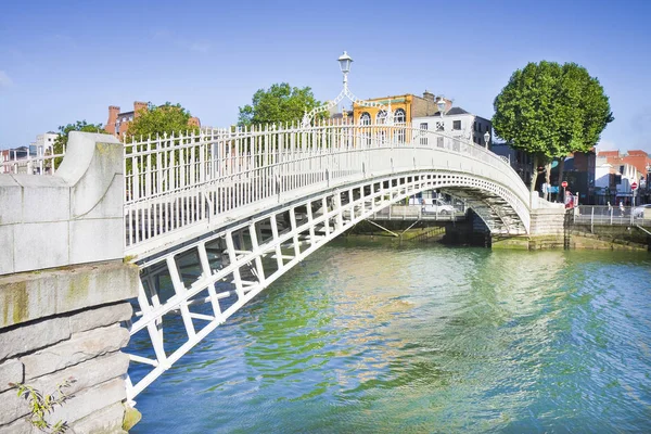 Puente Más Famoso Dublín Llamado Half Penny Bridge Debido Peaje — Foto de Stock