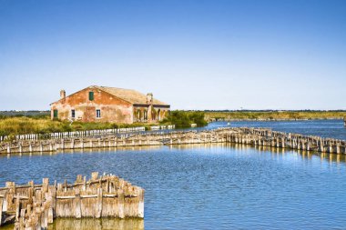 Comacchio vadiler (İtalya) bilinen dünya çapında yılan balığı avlamaya - Unesco koruma alanı