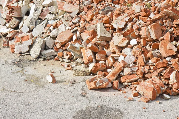 Beton Tuğla Moloz Enkaz Bir Tuğla Bina Yıkılması Sonra Inşaat — Stok fotoğraf