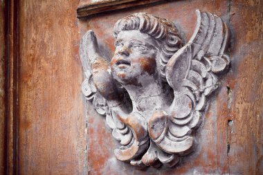 Ahşap bir melek Heykeli - 100 yıldan daha eski - tonda im