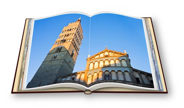 Saint Zeno cathedral church in Pistoia city  at sunset (Tuscany — Stock Photo, Image