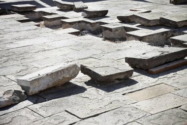 Tipik Tuscany kaldırım yapılan?? ile oyulmuş taş blokların