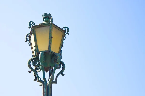 Typical classic portuguese streetlight - image with copy space — Stock Photo, Image