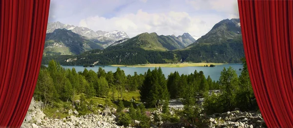 Open theater red curtains against Sils lake in the Upper Engadin — Stock Photo, Image