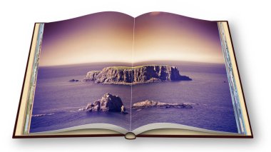 İçinde küçük bir kayalık ada bulunan 3D bir fotoğraf kitabının canlandırması