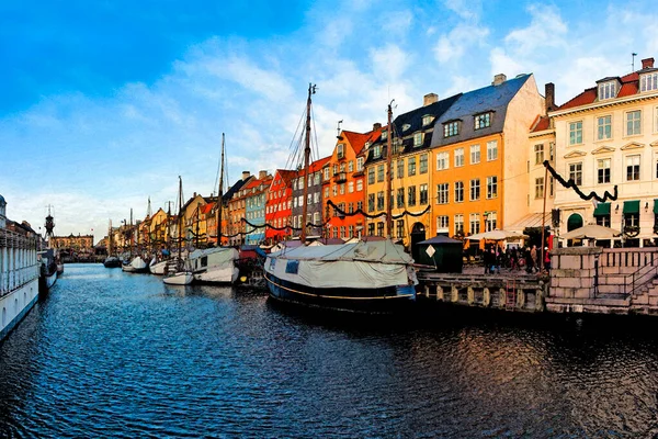 Panoramatický Pohled Město Nyhavn Během Vánočních Svátků Evropa Dánsko Umělecký — Stock fotografie