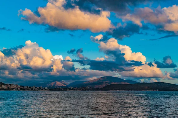 View Saranda Town Coast Albania Beautifil Evening View Balkan Mountains — Stock Photo, Image