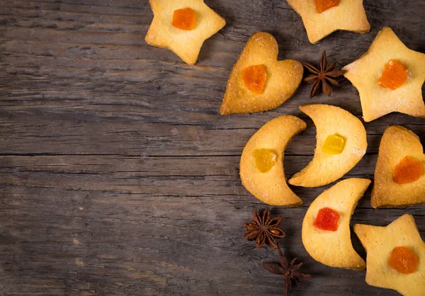 Biscoitos Caseiros Coração Lua Formas Estrelas Velha Mesa Madeira Vintage — Fotografia de Stock