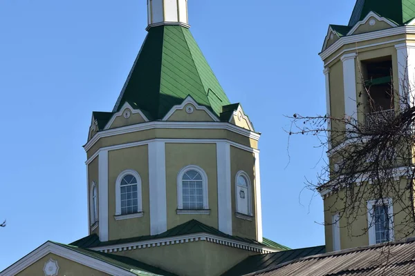 Kirche Sonnigem Wintertag — Stockfoto