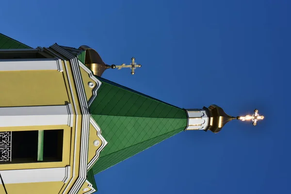 Chiesa Nella Soleggiata Giornata Invernale — Foto Stock