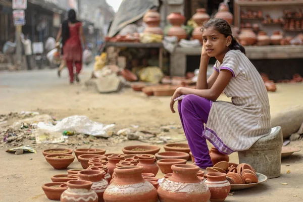 Nueva Delhi Delhi India Mayo 2020 Una Niña Muy Joven — Foto de Stock