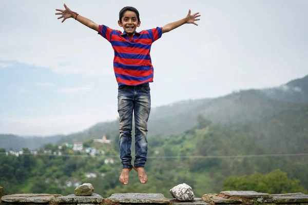 Little Indian Kid Jumping Joy Roof — Stock Photo, Image