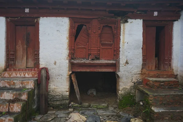 Vieille Maison Abandonnée Avec Fenêtres Bois Cassées — Photo