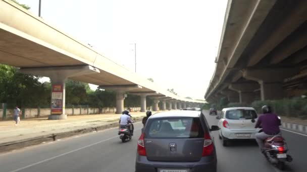 Punto Vista Passeggero Veicolo Movimento Come Autobus Auto Nelle Strade — Video Stock