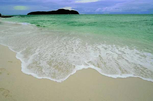 Praia Pôr Sol Crystal Clear Blue Water — Fotografia de Stock