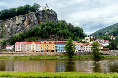 Elbe Nehri, Sheperds Duvarı, Tetschen Kalesi, Decin, Tetschen, Çek Cumhuriyeti.