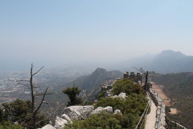 Kıbrıs. Kıbrıs Kültürü. Kıbrıs 'ın manzarası ve doğası.