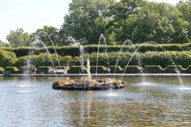 Saint Petersburg şehri. - Rusya. Rusya tarihi. Rusya kültürü. Aziz PETERSBURG 'un manzarası ve doğası. Peterhof..