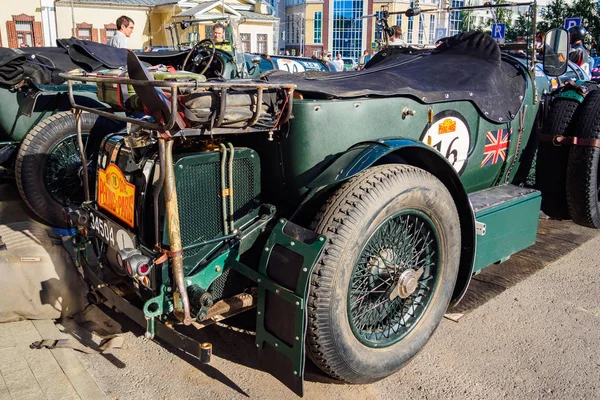 Ufa, russland, 22. juni 2019: die 7. peking to paris motor challenge. Bentley Speed 6 ist britischer Sportwagen 1934 — Stockfoto