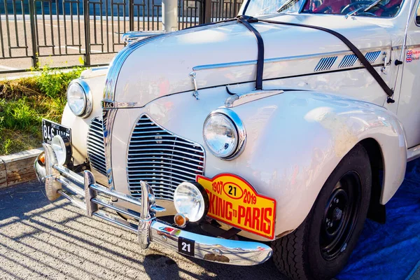 Front Des Weißen Pontiac Coupe Amerikanisches Auto 1940 Die Peking — Stockfoto