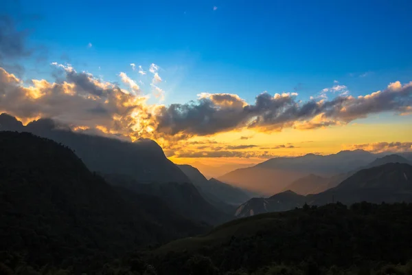 Pôr Sol Crepúsculo Tram Ton Pass Visto Perto Sapa Vietnã — Fotografia de Stock