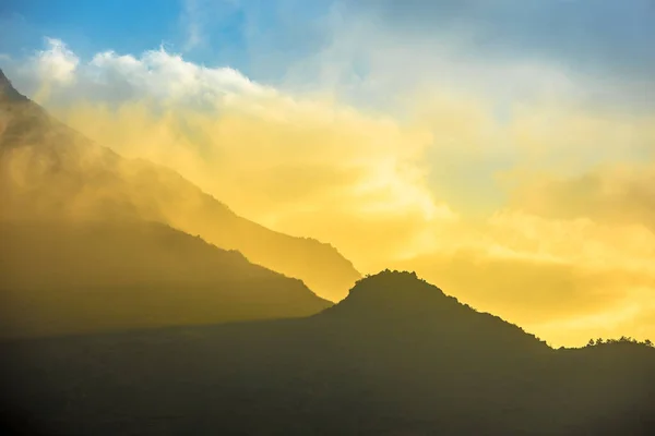 Camadas Montanha Amanhecer Manhã Sapa Lao Cai Vietnã Norte Indochina — Fotografia de Stock