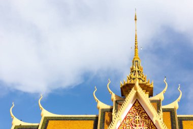 Kraliyet Sarayı, Phnom Penh, Kamboçya, Tayland, Asya 'da Turizm Khmer tarzı çatı mimarisi.