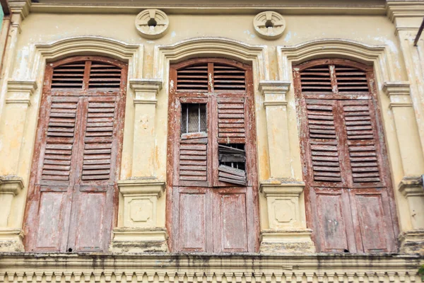 Hanoi Vietnam Eski Sömürge Pencere Ahşap Mimarisi Güney Doğu Asya — Stok fotoğraf