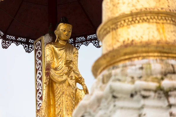 Golden Stupa Traditional Temple Architecture Shwedagon Pagoda Rangún Myanmar Sureste —  Fotos de Stock