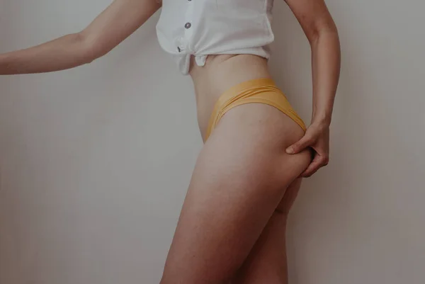 란제리를 엉덩이 — 스톡 사진