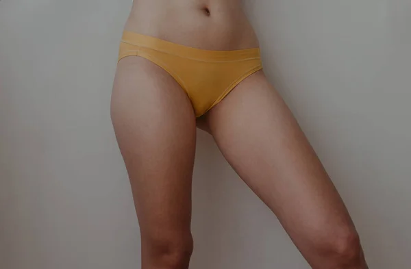 Woman Hips Yellow Lingerie — Stock Photo, Image