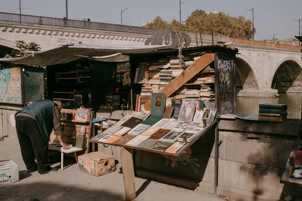 Tiflis Serbest Kitap Pazarı — Stok fotoğraf