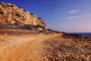 Afrodit Körfezi. Paphos, Kıbrıs. İyi akşamlar, dönüm noktası.
