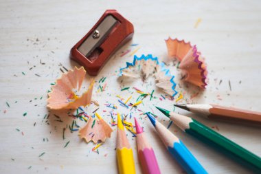 Kalemler ve kalemler..