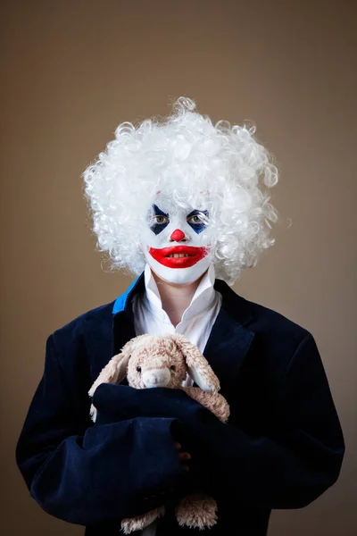 Spaventoso Male Clown Ragazzo — Foto Stock