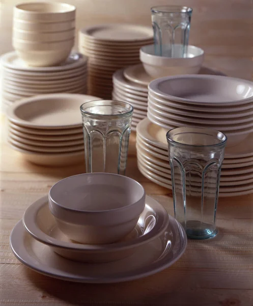 Ceramiche Piatti Bicchieri — Foto Stock