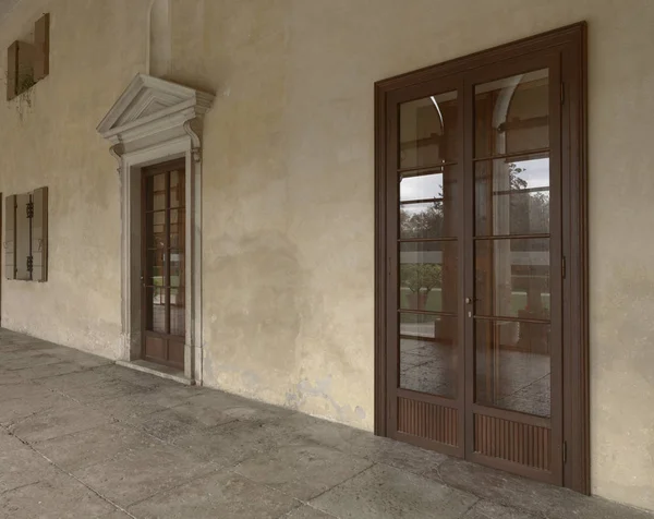 Pared Exterior Con Puertas Antiguo Edificio — Foto de Stock