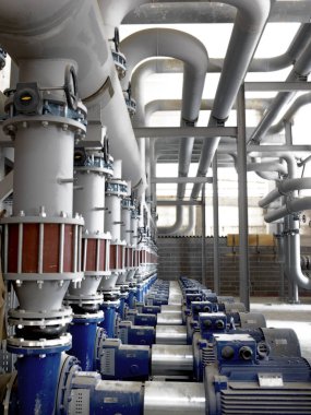 Endüstriyel boru ve boru hatları