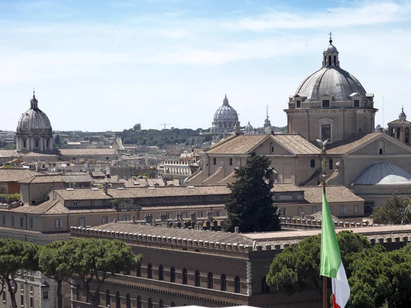 Krajobraz Dachami Rzymu — Zdjęcie stockowe