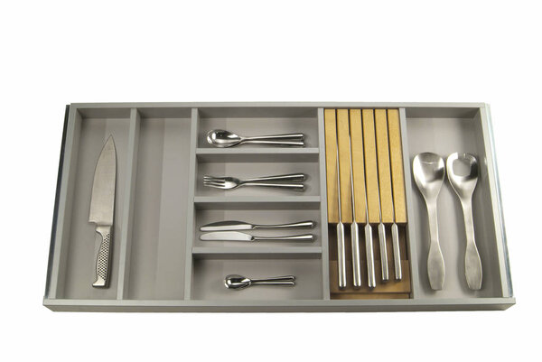 Столовая оборудована для кухонной утвари
