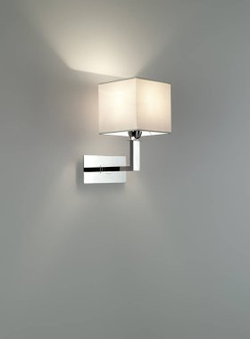 Nötr bir arka plan üzerinde modern aplike