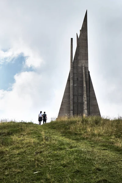 Paisagem Com Monumento Histórico Cimento — Fotografia de Stock