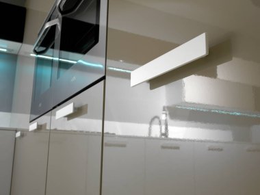 Mutfak kapısının kolu.