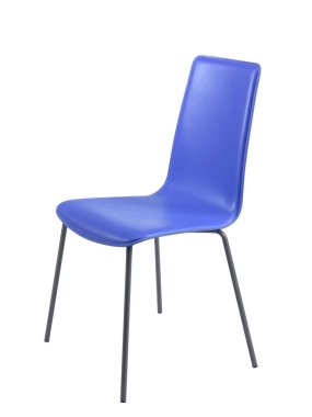 Beyaz arka planda renkli deri sandalye