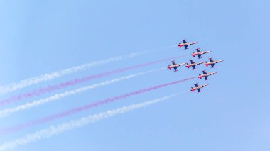 YENIKAPI-ISTANBUL, TURKEY - 29 Mayıs; Türk Yıldızları (Türk Yıldizileri) Hava Kuvvetleri 'nin ve Türkiye' nin ulusal akrobasi takımının akrobatik gösteri ekibidir..