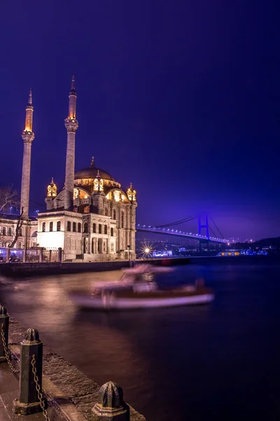 Moschea Ortakoy Ponte Sul Bosforo Notte — Foto Stock